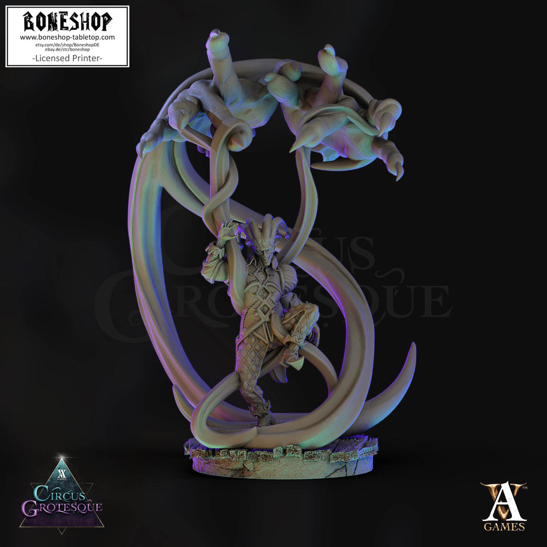 Circus Grotesque „Jester 3" Archvillain Games | 32mm - 40mm | Boneshop