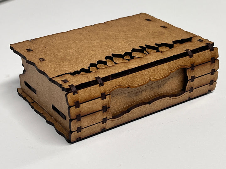 Monsterbuch Größe A7 | Bausatz aus MDF | Ideales Geschenk für DnD, Magic the Gathering etc Spieler | Geheimer Schlüsselkasten