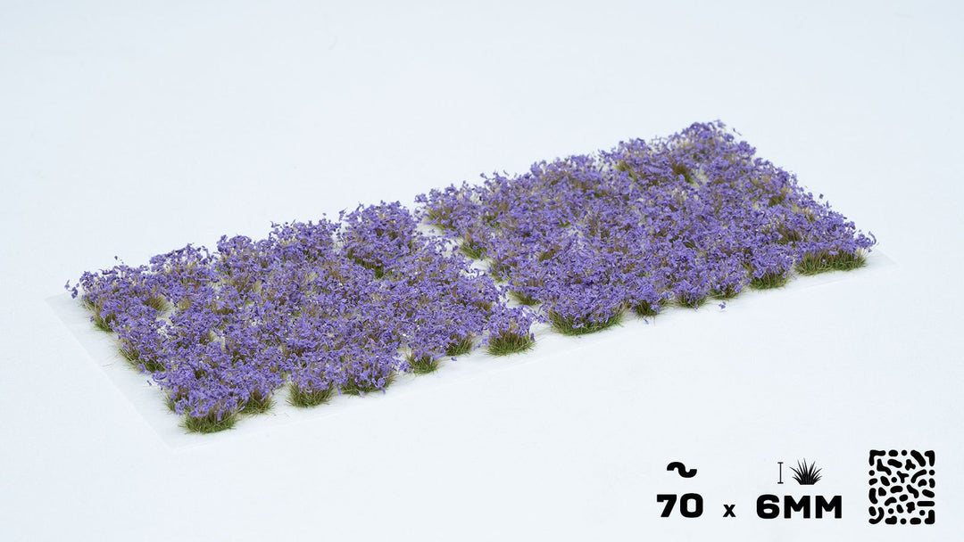 Flower Tufts : Violet Flowers - Wild